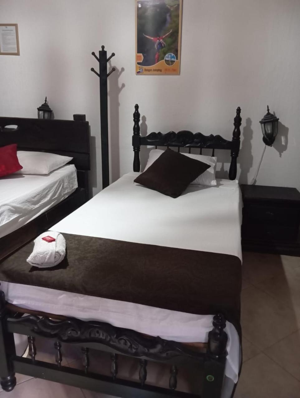 Santander Aleman Hostel Сан-Хіль Екстер'єр фото